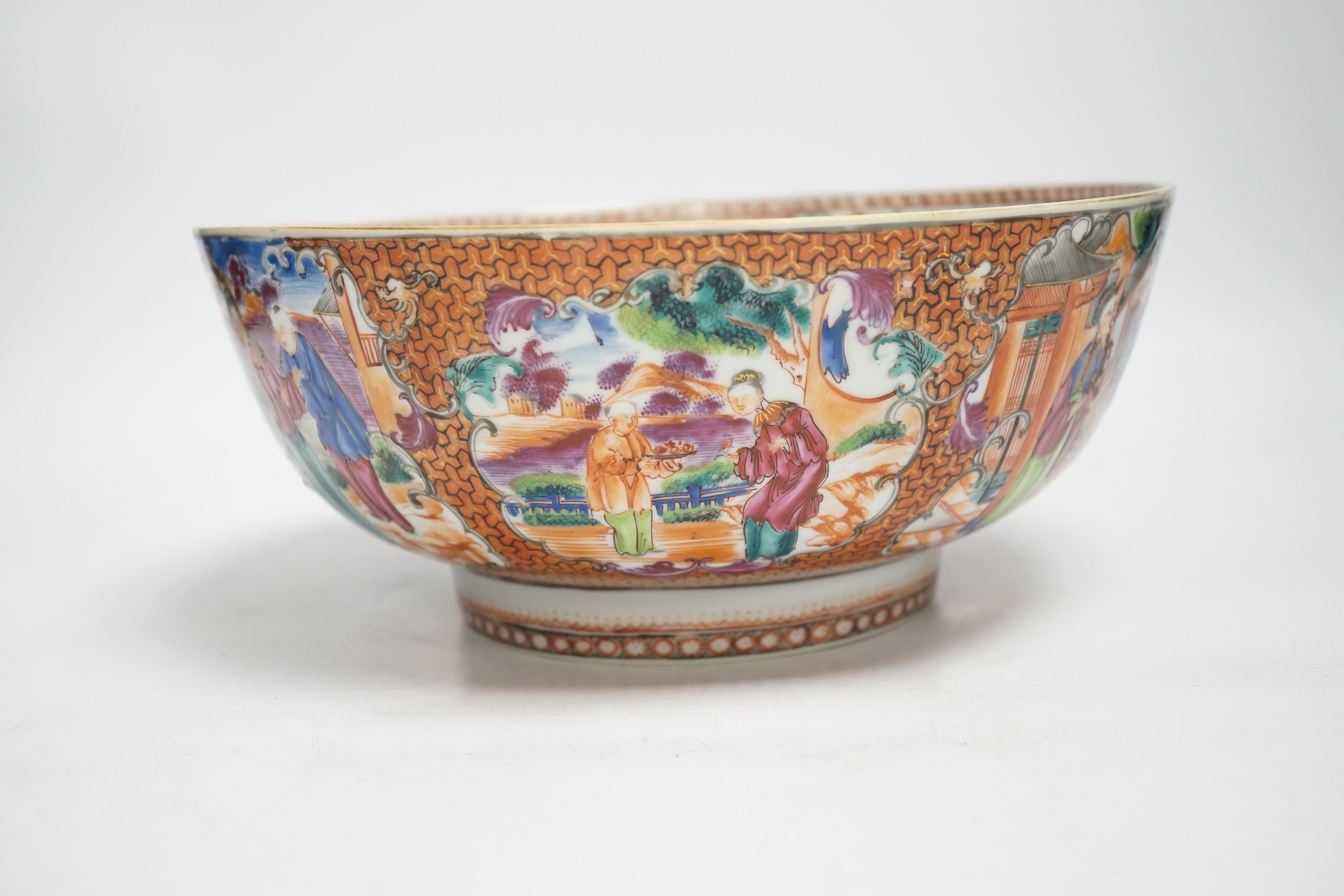 An 18th century Chinese Mandarin pattern bowl (cracked), 25cm in diameter